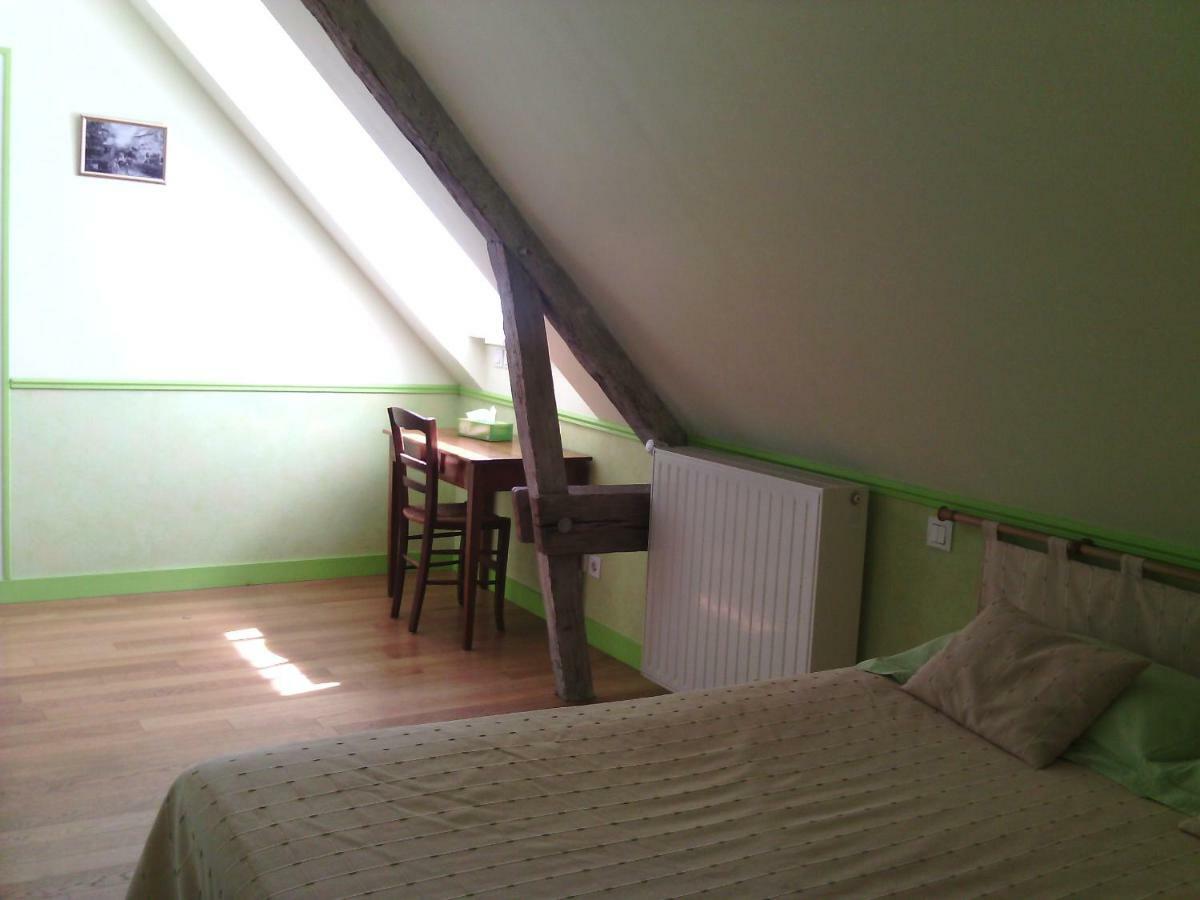 Saint-Etienne-en-Cogles La Roche Bed & Breakfast エクステリア 写真