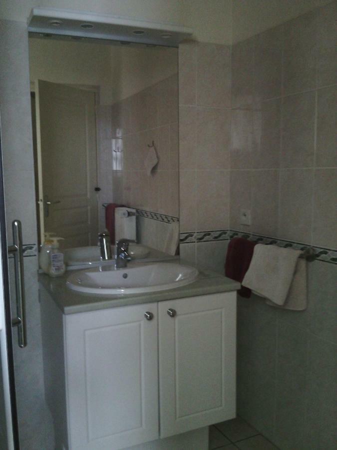 Saint-Etienne-en-Cogles La Roche Bed & Breakfast エクステリア 写真