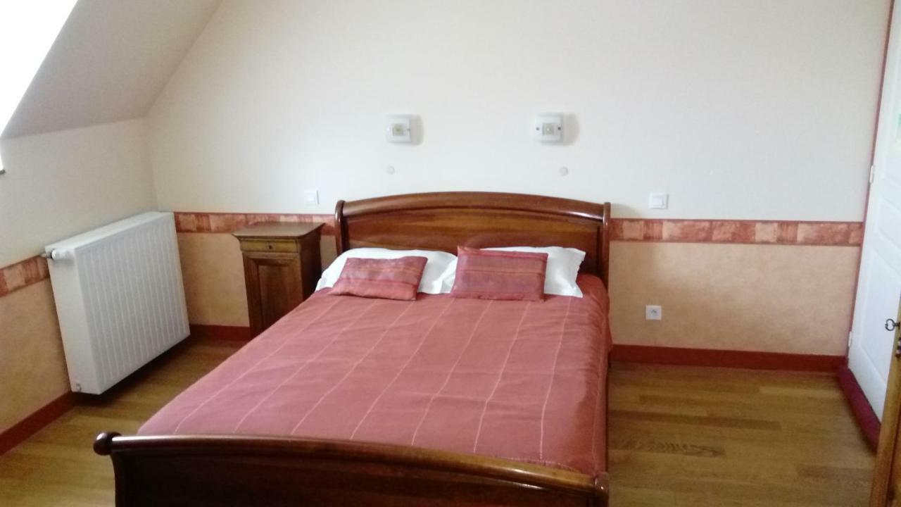 Saint-Etienne-en-Cogles La Roche Bed & Breakfast エクステリア 写真
