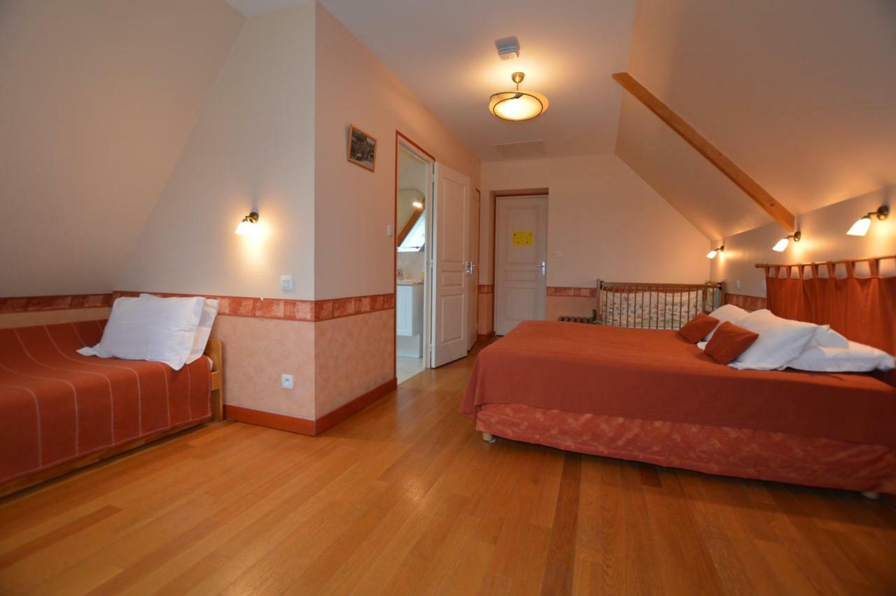 Saint-Etienne-en-Cogles La Roche Bed & Breakfast エクステリア 写真